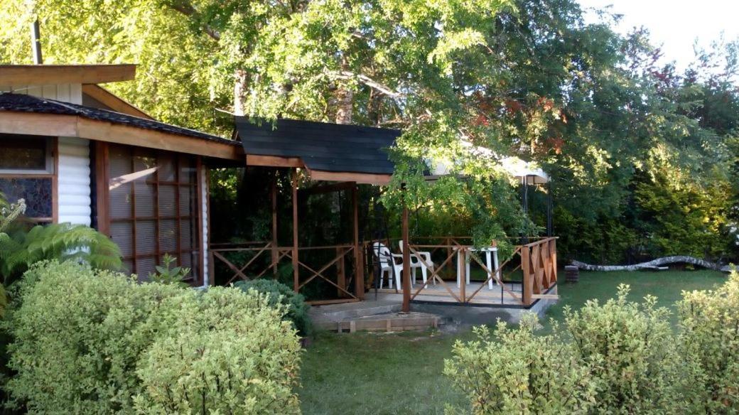 Complejo Cabanas Petalos Villarrica Exterior photo